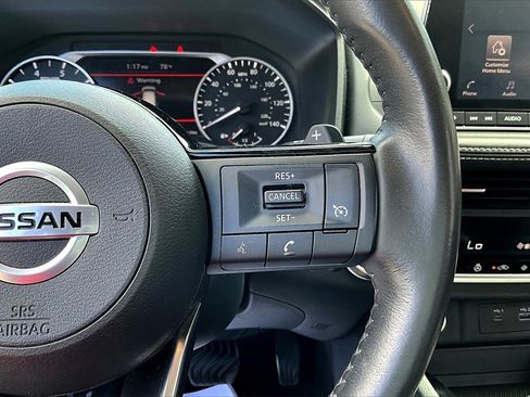 Used 2021 Nissan Rogue S image 12