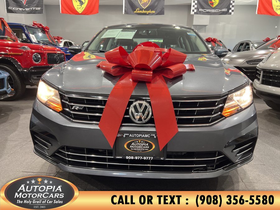 Used 2017 Volkswagen Passat 1.8T R-Line FWD image 36