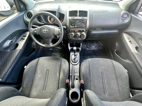 Used 2013 Scion xD image 6