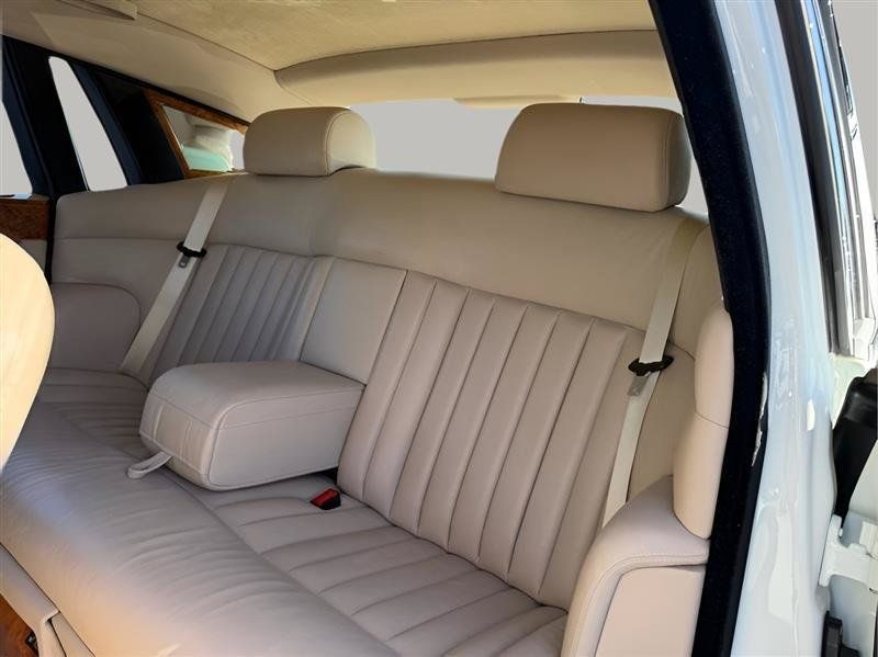 Used 2006 Rolls-Royce Phantom Sedan RWD image 95