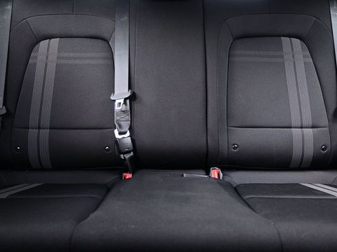 Used 2021 Hyundai Venue SEL FWD image 15