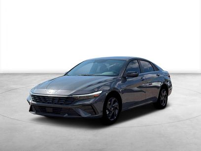 New 2026 Hyundai Elantra SEL Sport Premium
