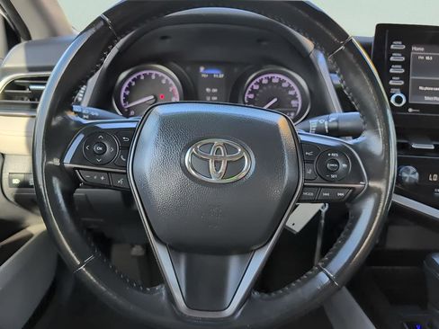 Used 2023 Toyota Camry SE image 14