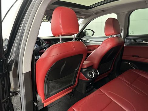 Used 2020 Alfa Romeo Stelvio Sport w/ Quick Order Package 22K Sport RWD image 24