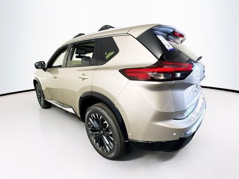 New 2026 Nissan Rogue Platinum image 7