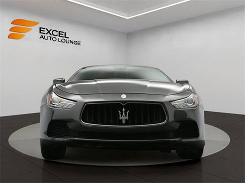 Used 2017 Maserati Ghibli image 38