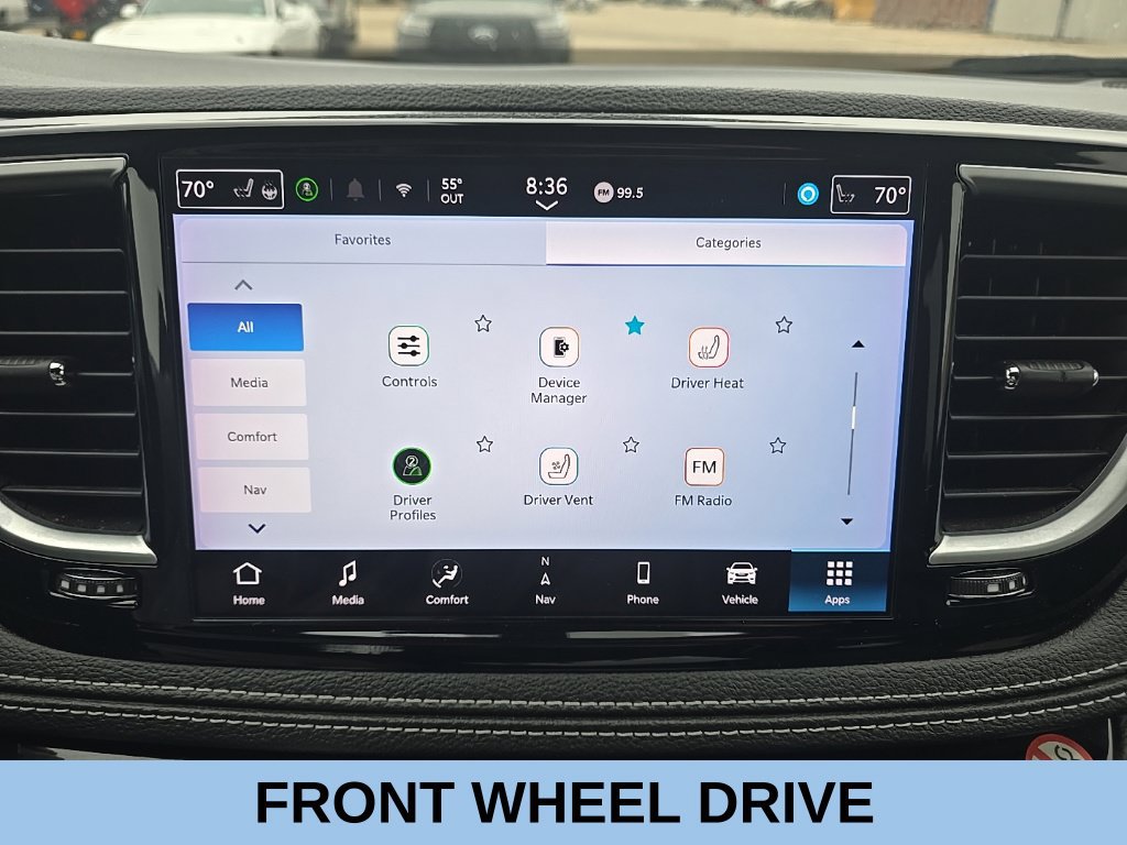 Used 2025 Chrysler Pacifica Limited FWD image 30