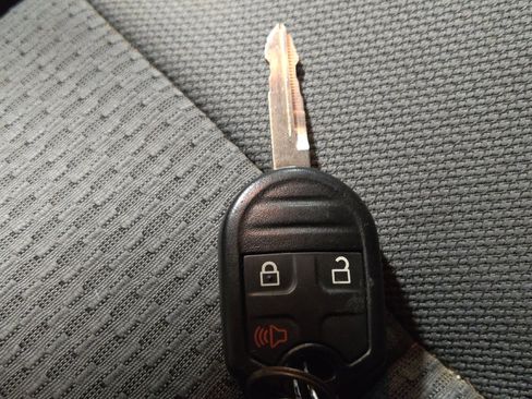 Used 2014 Ford F150 XLT w/ Equipment Group 302A Luxury image 32