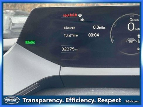 Certified 2024 Toyota Prius LE image 25