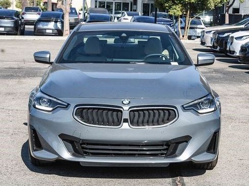 Used 2025 BMW 230i Coupe w/ Convenience Package RWD image 2