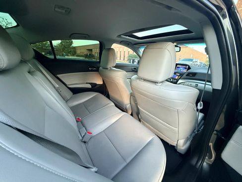 Used 2016 Acura ILX FWD image 19