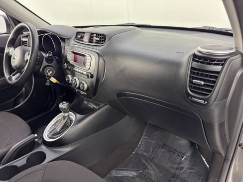 Used 2016 Kia Soul image 13