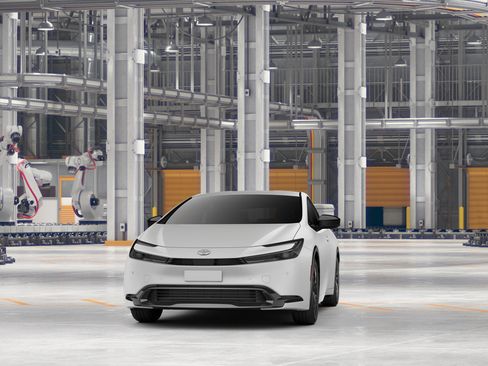 New 2027 Toyota Prius LE FWD image 3