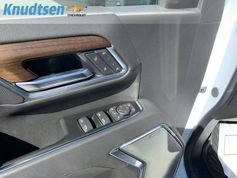 New 2026 Chevrolet Silverado 3500 High Country w/ Technology Package AWD/4WD image 20