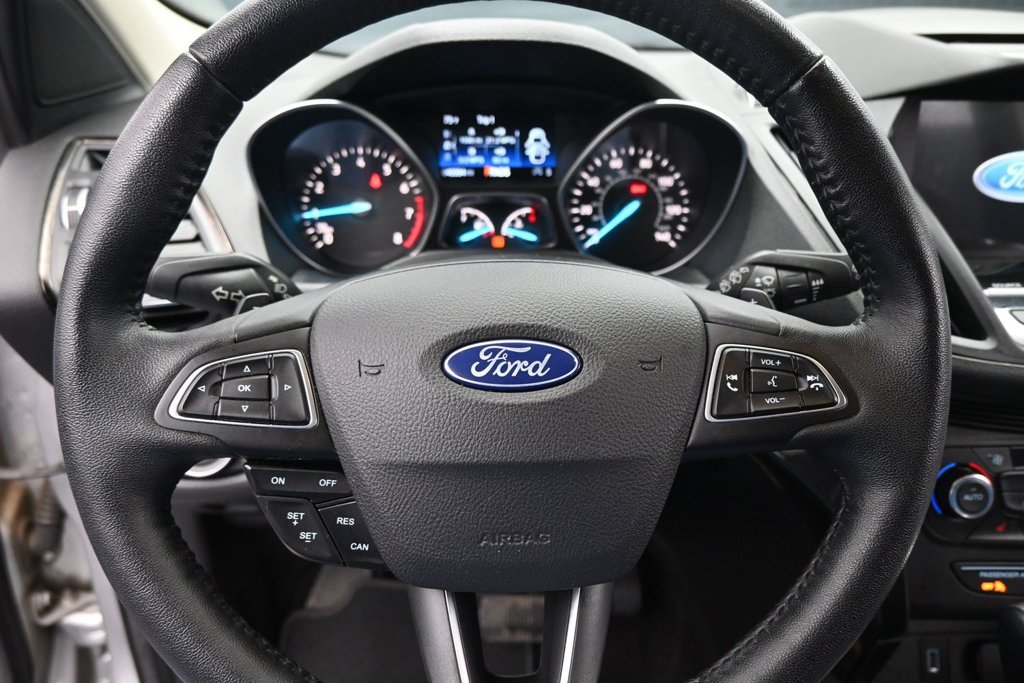 Used 2017 Ford Escape Titanium FWD image 14