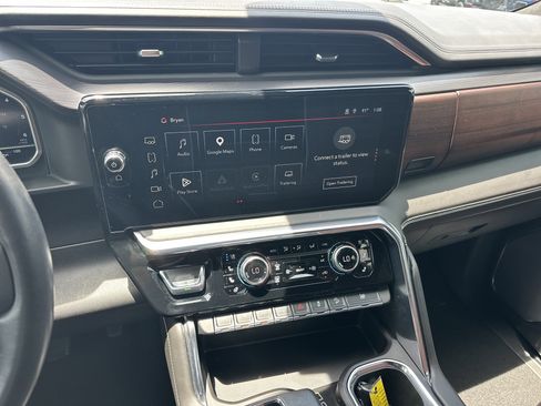 Used 2023 GMC Sierra 1500 Denali Ultimate AWD/4WD image 22