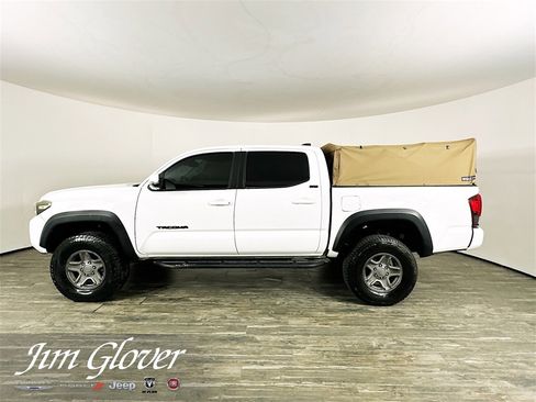 Used 2023 Toyota Tacoma 4x4 Double Cab image 9