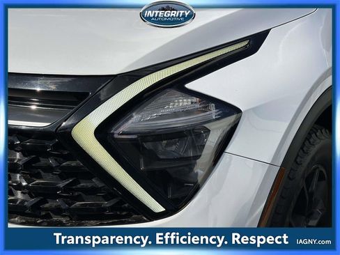 Certified 2023 Kia Sportage X-Pro image 6