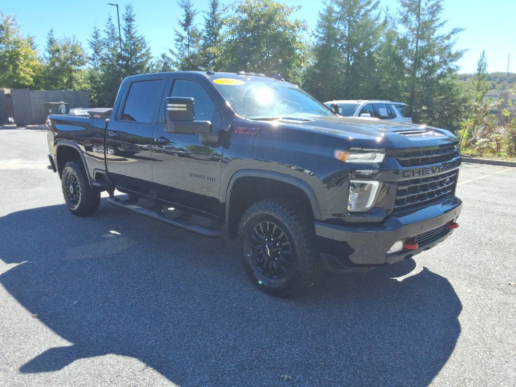 Used 2023 Chevrolet Silverado 2500 LTZ w/ LTZ Plus Package AWD/4WD image 3