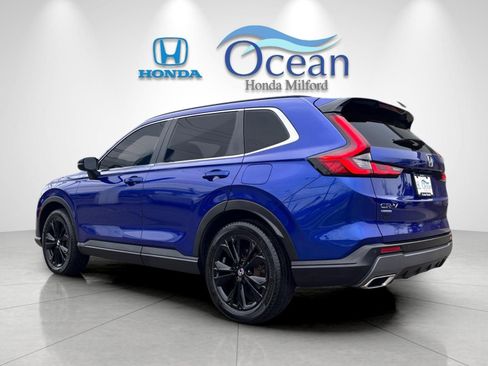 Used 2023 Honda CR-V Sport Touring image 5
