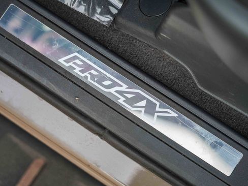 Used 2024 Nissan Titan PRO-4X w/ Pro-4x Utility Package image 33