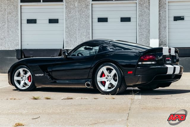 Used 2006 Dodge Viper SRT-10 RWD image 4
