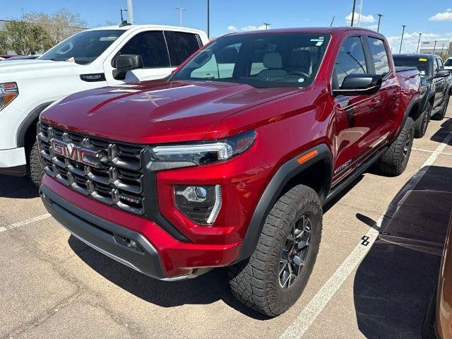 Used 2025 GMC Canyon AT4 w/ AT4X Package AWD/4WD image 2