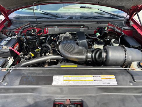 Used 2001 Ford F150 XLT image 10
