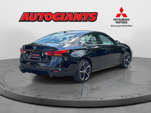 Used 2024 Nissan Altima 2.5 SR FWD image 4