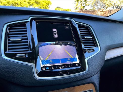 Used 2023 Volvo XC90 T8 Plus w/ Protection Package image 23