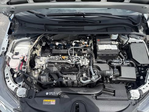 Used 2025 Toyota Corolla SE FWD image 20