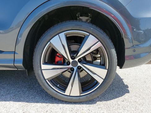 New 2026 Audi SQ5 Premium Plus AWD/4WD image 37