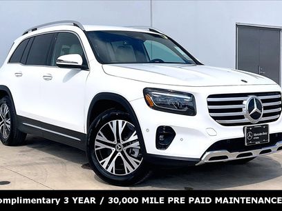 New 2025 Mercedes-Benz GLB 250