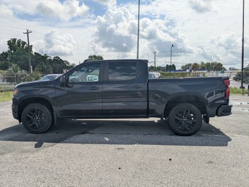 Used 2023 Chevrolet Silverado 1500 Custom w/ LPO, Dark Essentials Package RWD image 5
