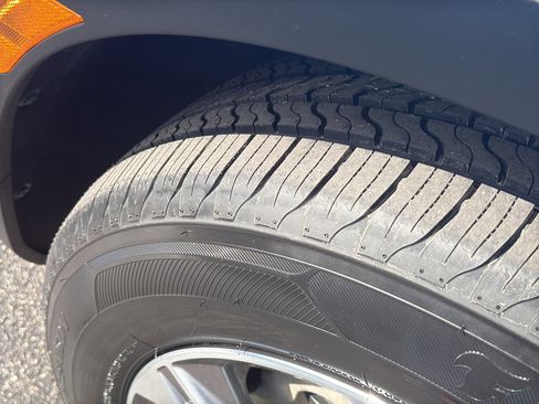 Used 2024 Chevrolet Blazer LT image 10