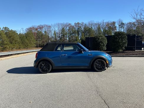 Used 2022 MINI Cooper Convertible image 43
