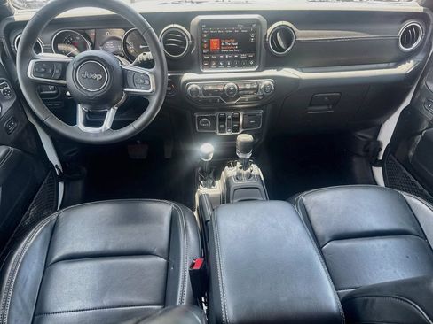 Certified 2023 Jeep Wrangler Unlimited Sahara AWD/4WD image 24