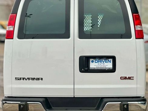 Used 2024 GMC Savana 2500 w/ Driver Convenience Package image 25