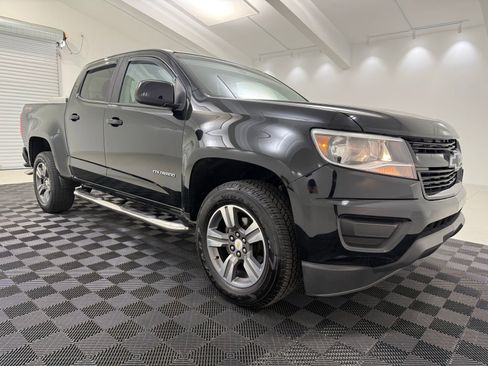 Used 2017 Chevrolet Colorado W/T w/ Custom Special Edition image 5