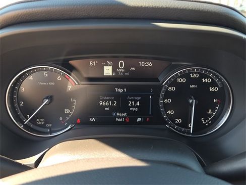 Used 2025 Cadillac CT4 Luxury image 28