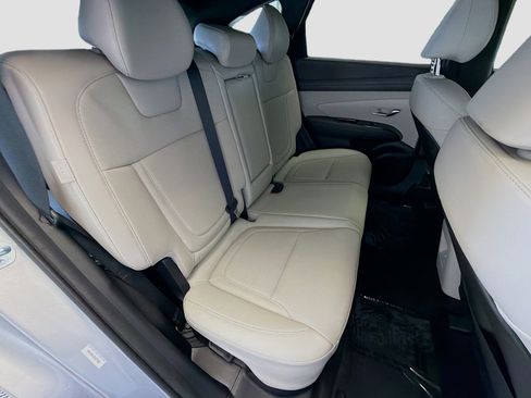Used 2025 Hyundai Tucson Limited image 14
