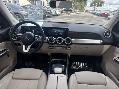 Used 2021 Mercedes-Benz GLB 250 image 14