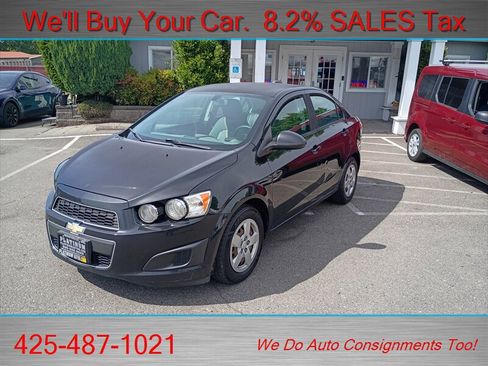 Used 2015 Chevrolet Sonic LS FWD image 1