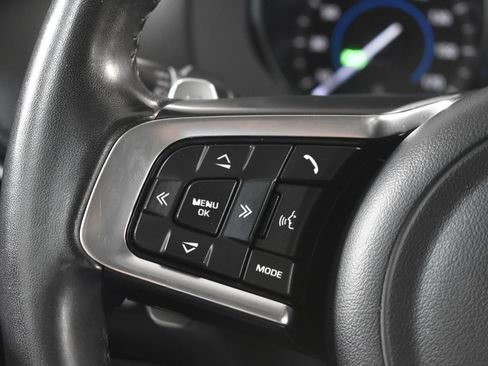 Used 2018 Jaguar F-PACE R-Sport AWD/4WD image 16