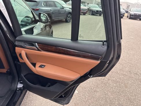 Used 2017 BMW X3 xDrive28i image 26