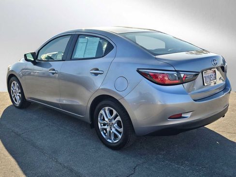 Used 2016 Scion iA image 5