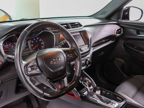 Used 2022 Chevrolet TrailBlazer RS FWD image 22