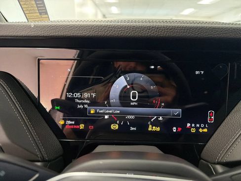 New 2026 GMC Yukon Denali w/ LPO, Floor Liner Package RWD image 17