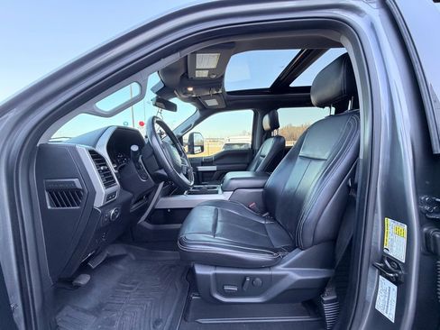 Used 2021 Ford F250 Lariat image 22