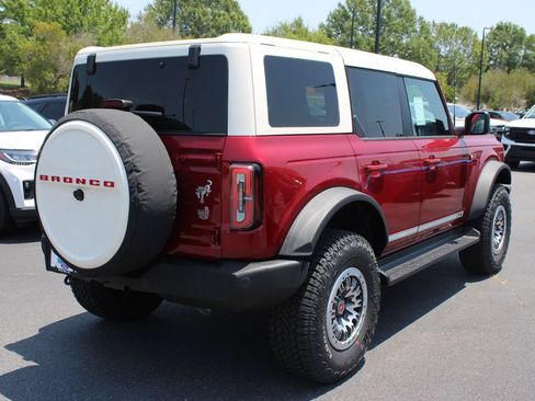 New 2026 Ford Bronco Outer Banks w/ Sasquatch Package AWD/4WD image 17